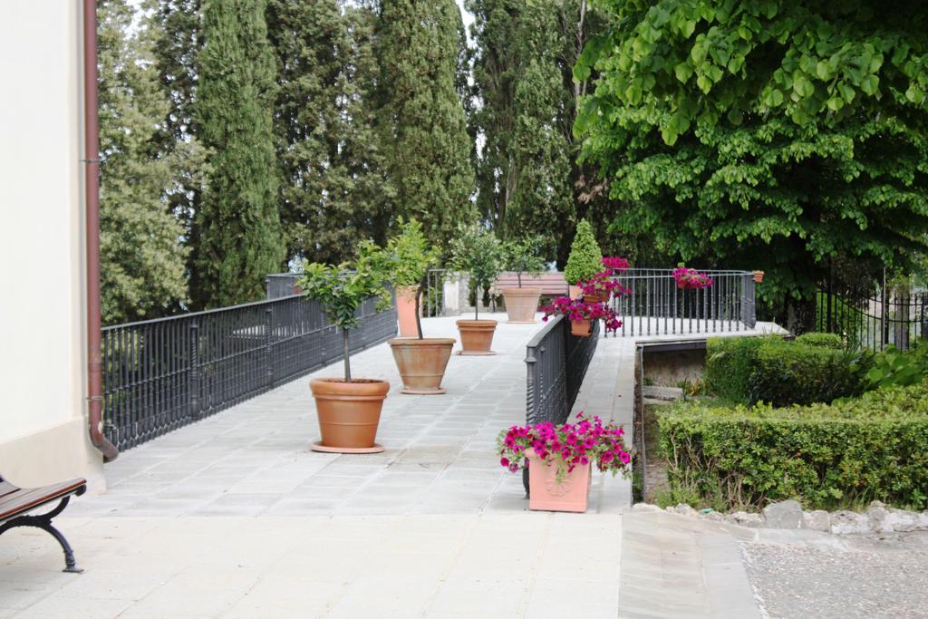 Villa Montarioso 시에나 외부 사진